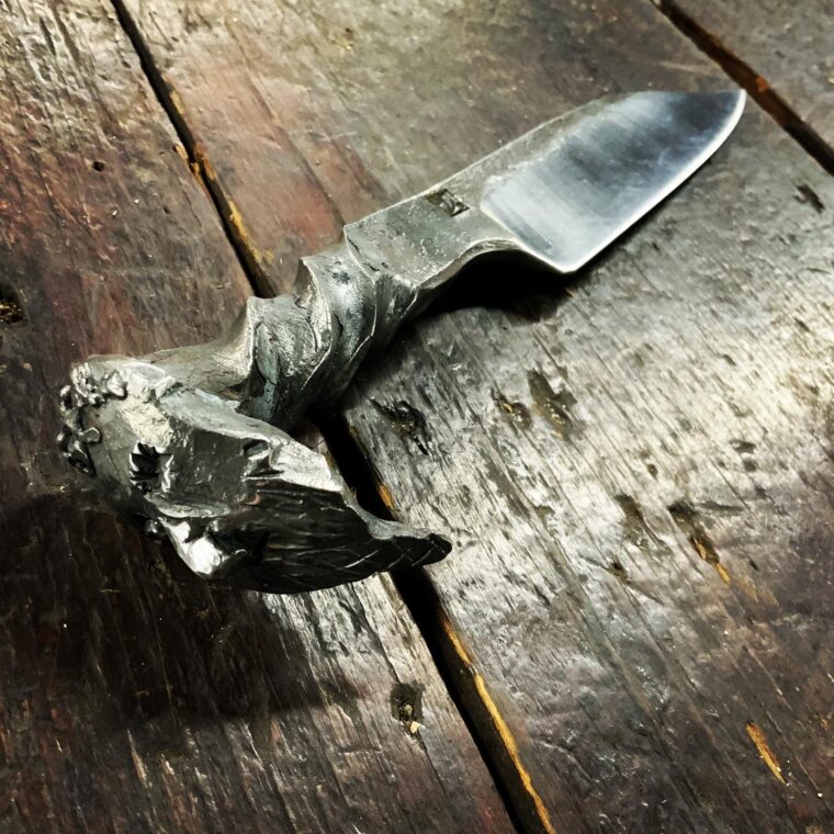 Odin rail spike knife