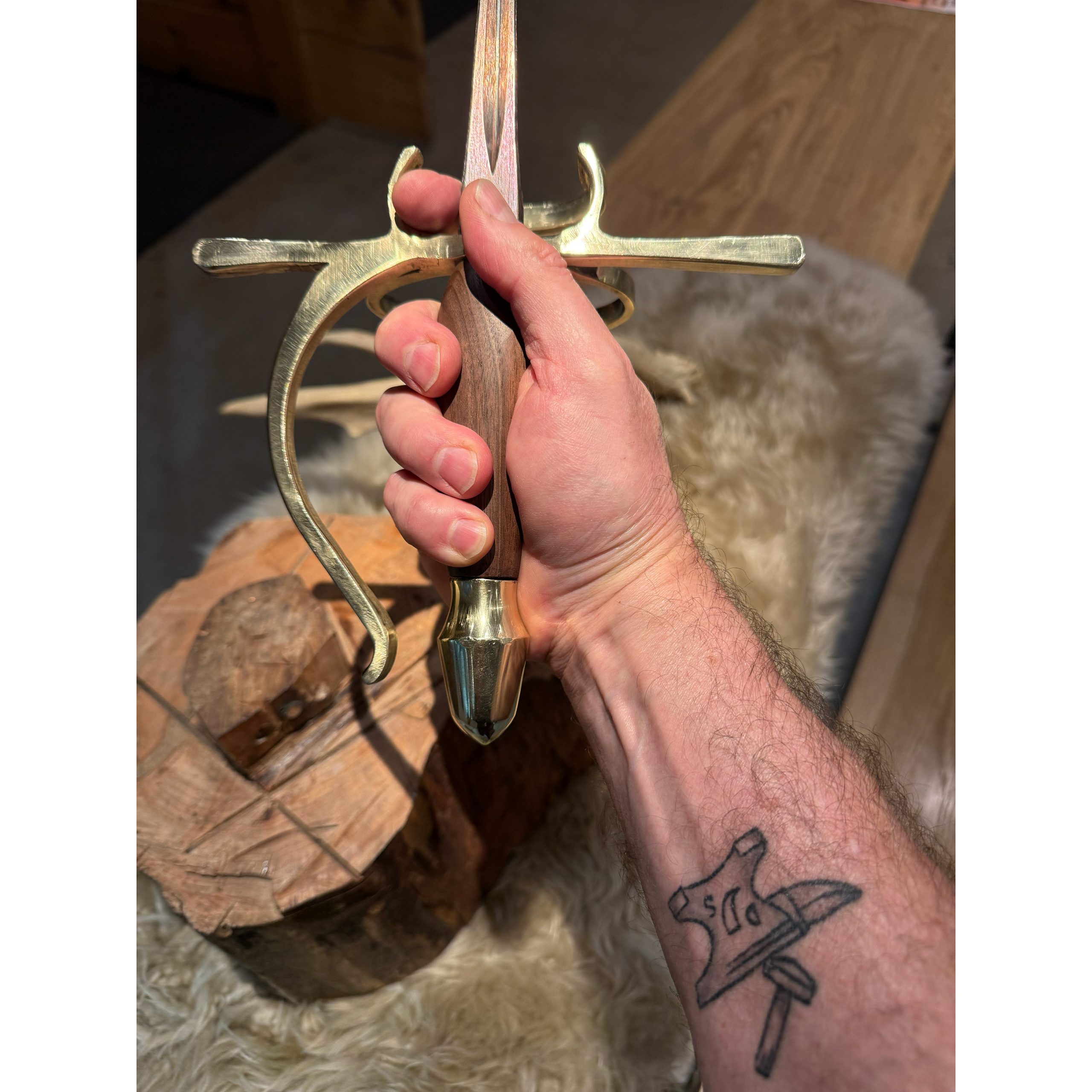 Nordic Gold Ring Hilt Rapier - Image 2