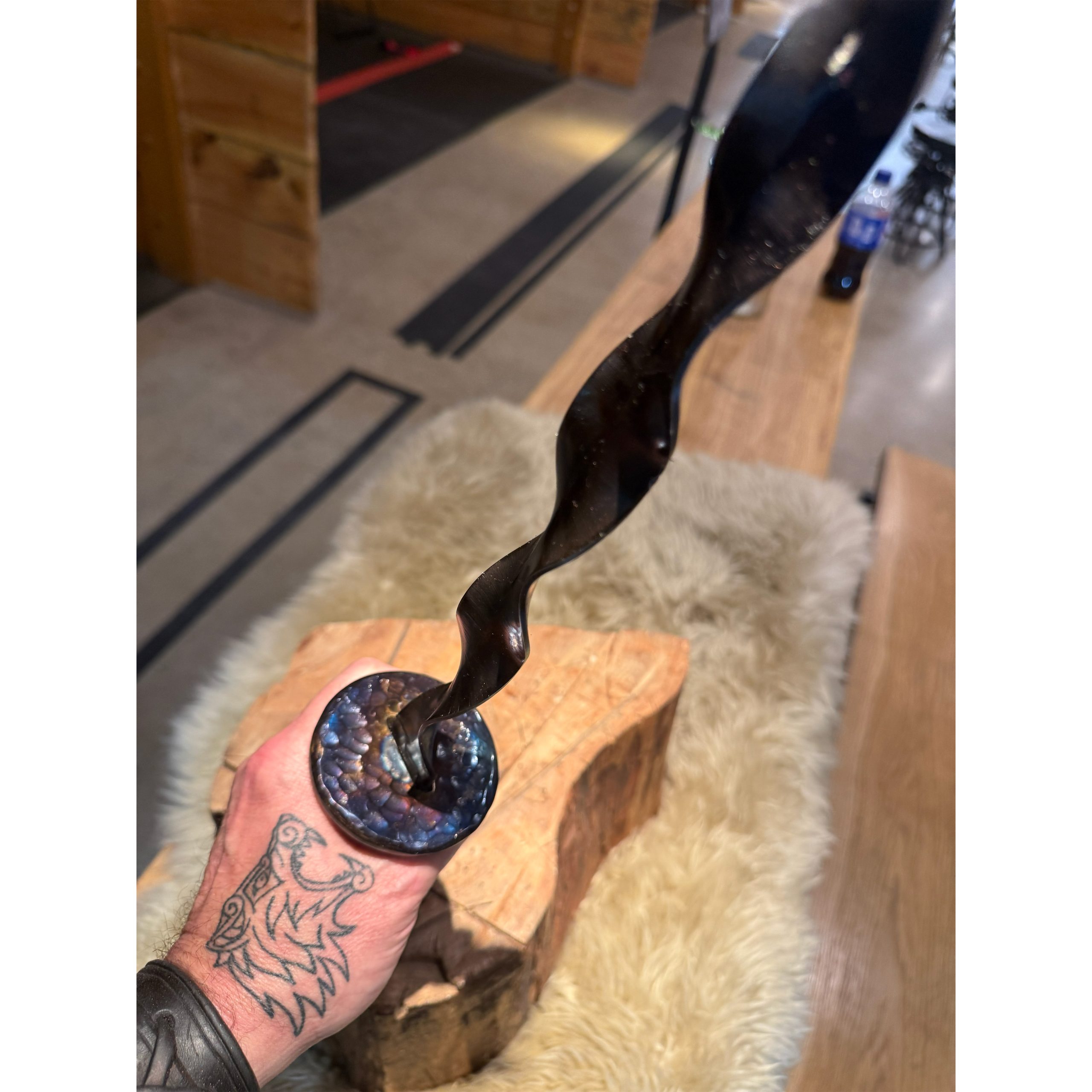 dagger with wavy blade