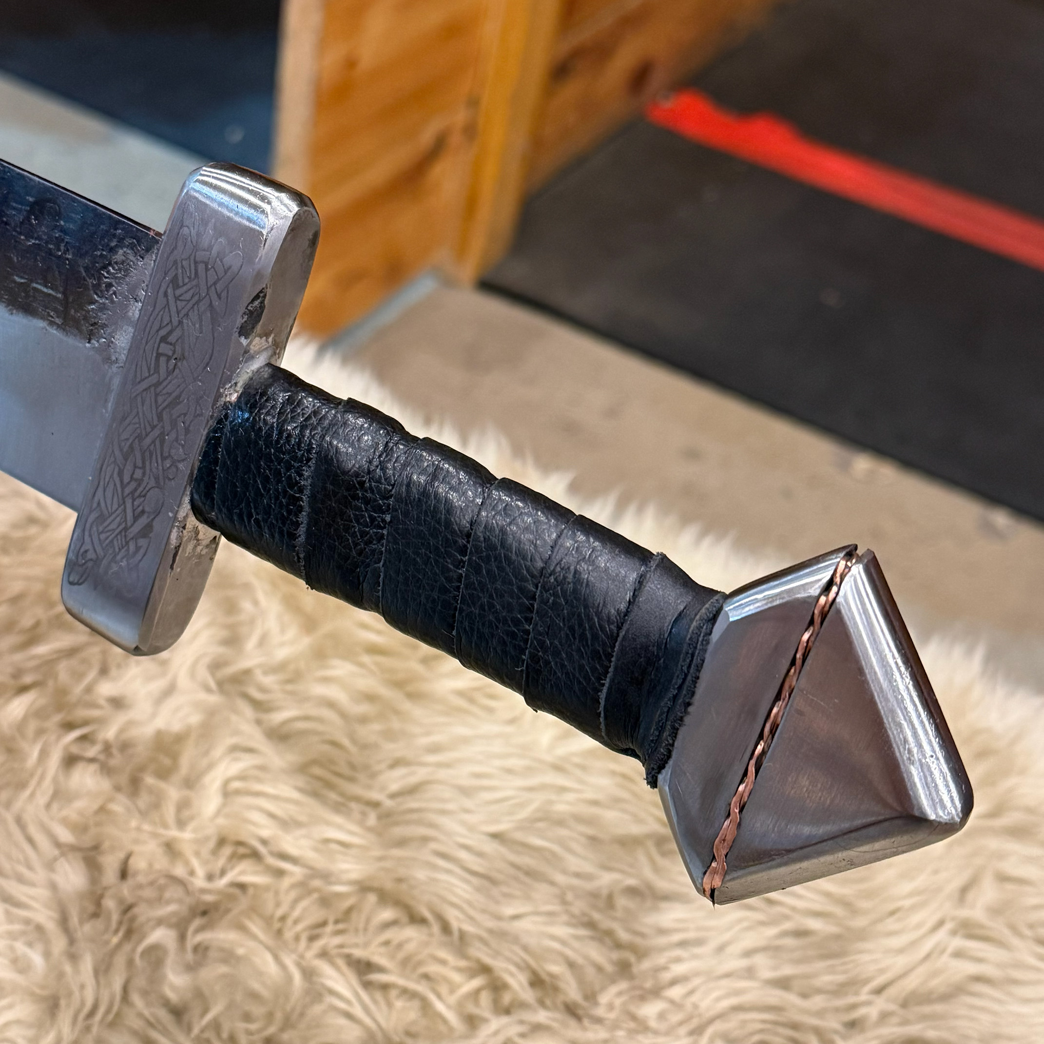 single-edged Norwegian Viking sword
